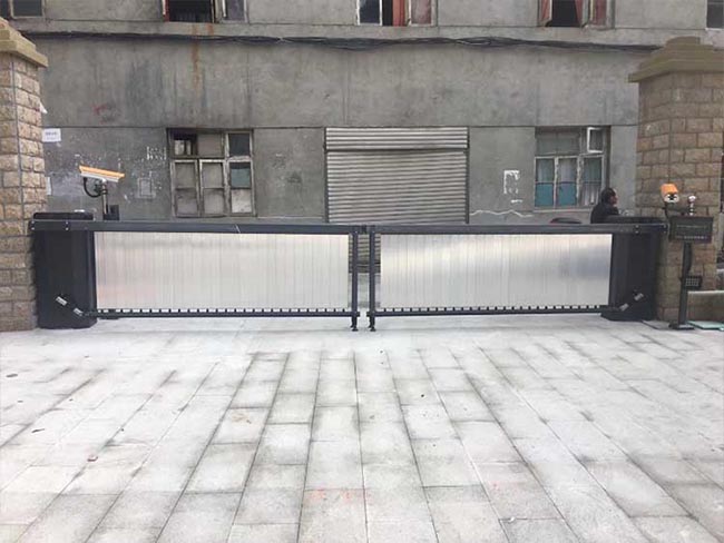 廣告道閘的應(yīng)用